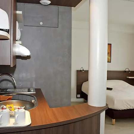 Luberon Lägenhetshotell 4*